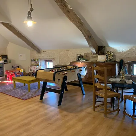 Al Bioule - Maison Climatisee Avec Piscine Holiday home Penne-d'Agenais
