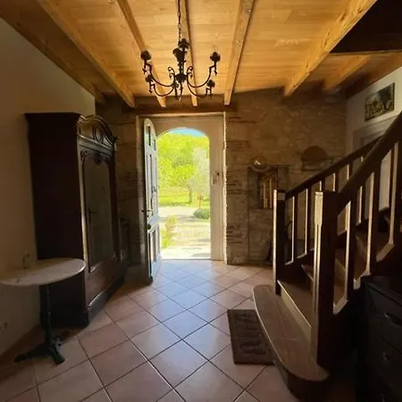 Holiday home Al Bioule - Maison Climatisee Avec Piscine Penne-d'Agenais